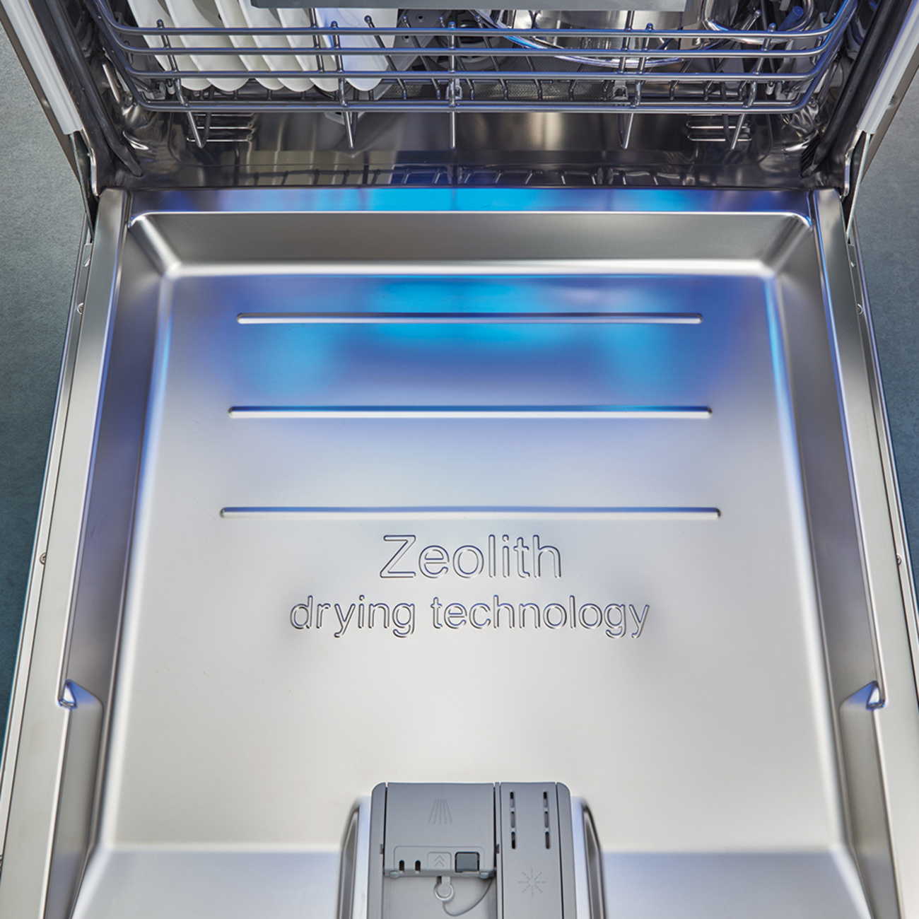 Zeolith Trocknen – Für glänzende Spülergebnisse bei Elektro Kienhöfer GmbH in Staig-Altheim